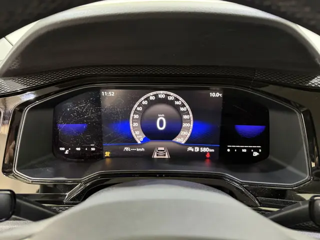 Volkswagen Polo VI HB 1.0 TSI Life 2023 Benzine 10