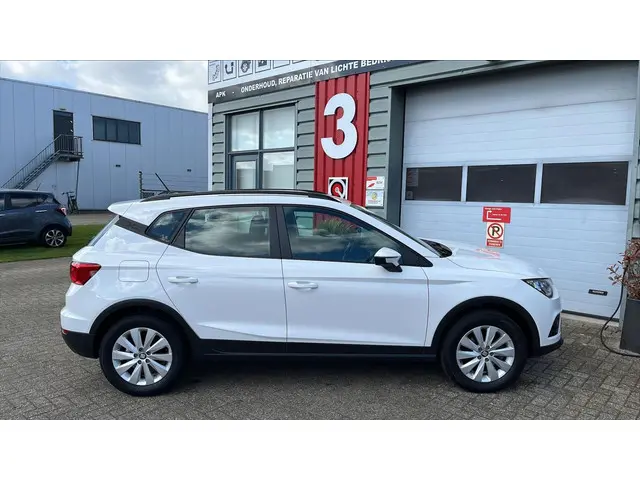 SEAT Arona 1.0 TSI Style 83000 km BTW auto 2021 Benzine 9
