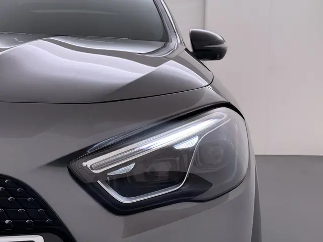 Mercedes-Benz GLA 250 e AMG line 2025 Hybride Benzine 11