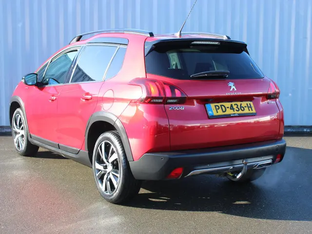Peugeot 2008 1.2 PureTech GT-line 2017 Benzine 3