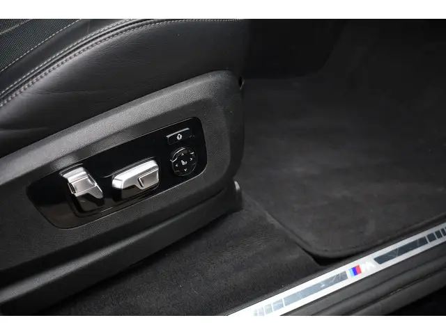 BMW X5 xDrive45e M-Sport 2021 Hybride Benzine 25