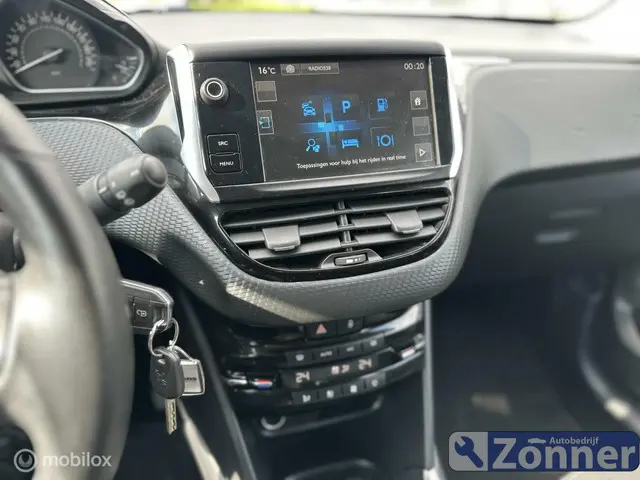 Peugeot 2008 1.6 BlueHDi 2016 Diesel 11
