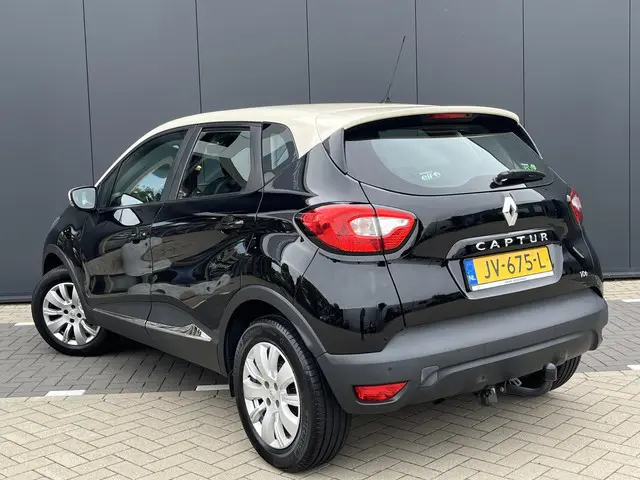 Renault Captur TCe 90 Limited 2016 Benzine 9