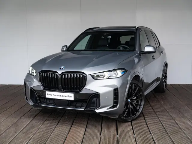 BMW X5 xDrive50e 2023 Hybride Benzine 49