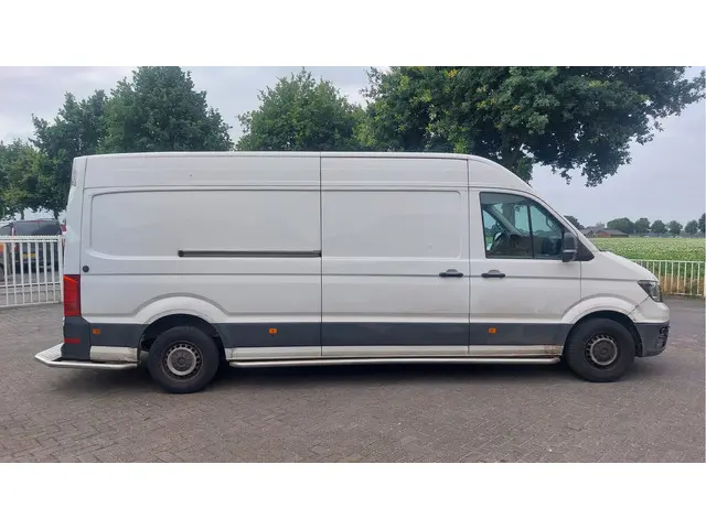 Volkswagen Crafter 35 2.0 TDI L4H3 Highline 2021 Diesel 13
