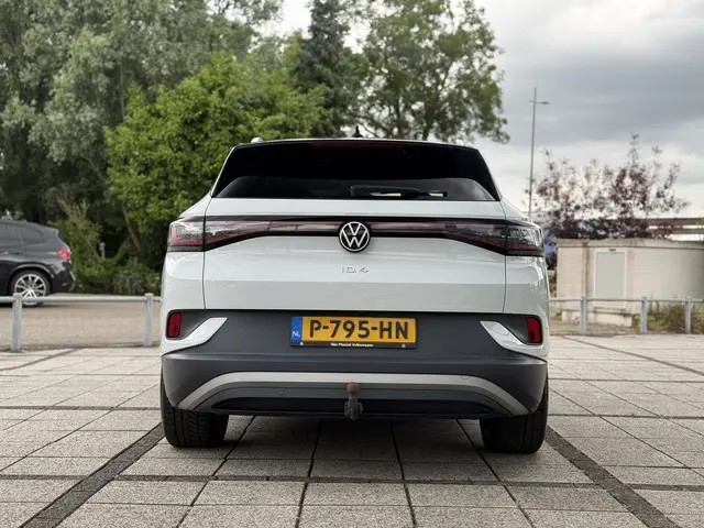 Volkswagen ID.4 Aut. First Edition 77kWh 2020 Elektrisch 5