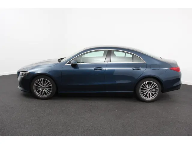 Mercedes-Benz CLA 200 Progressive 7-DCT 2021 Benzine 6