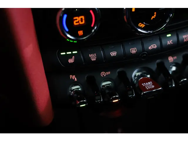 MINI Cooper Mini 2.0 John Works Chili 2020 Benzine 15