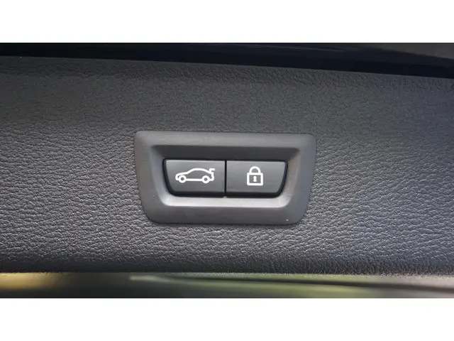 BMW X3 xDrive 20i 184pk M-Sport 2017 Benzine 26