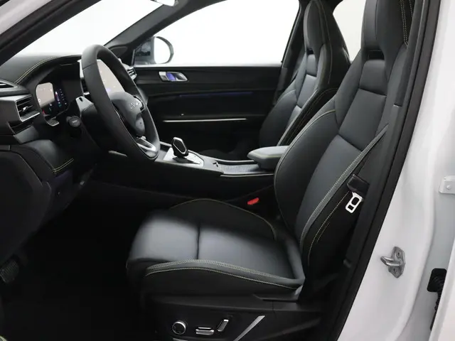 Lynk & Co 01 1.5 More 2025 Hybride Benzine 5