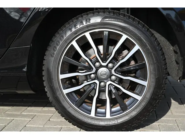 Volvo V40 1.5 T2 Polar 2020 Benzine 10