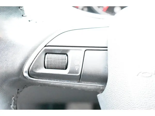 Audi A4 Avant 1.8 TFSI Pro Line S 2014 Benzine 26