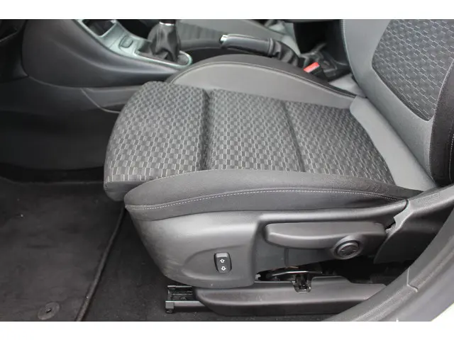 Opel Astra Sports Tourer 1.2 Edition 131PK 2020 Benzine 10