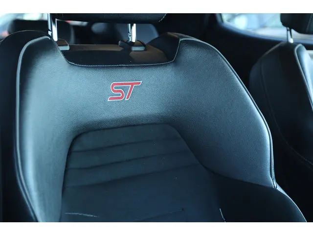 Ford Fiesta 1.5 ECOBOOST ST-3 200PK 2019 Benzine 8