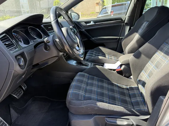Volkswagen Golf 1.4 TSI GTE 2015 Hybride Benzine 11