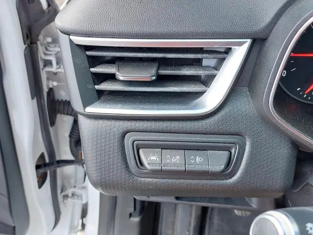 Renault Clio 1.0 TCe Zen 2020 Benzine 24
