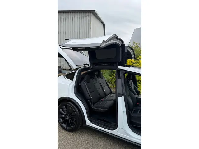 Tesla Model X 75D Base 2018 Elektrisch 7