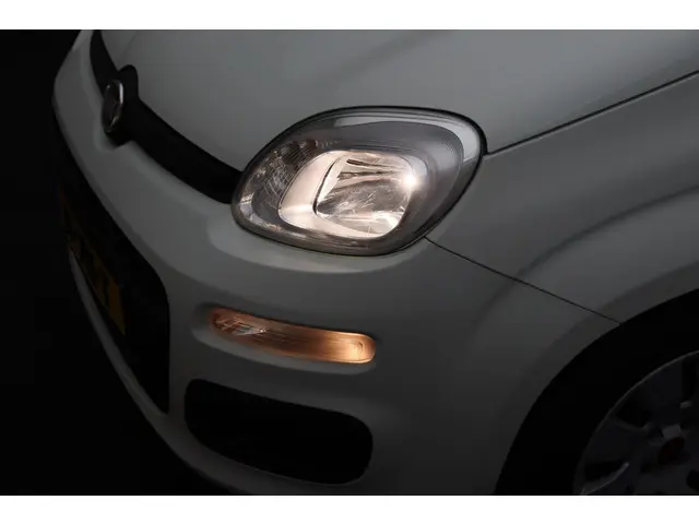 Fiat Panda 0.9 TwinAir Edizione Cool 2016 Benzine 21