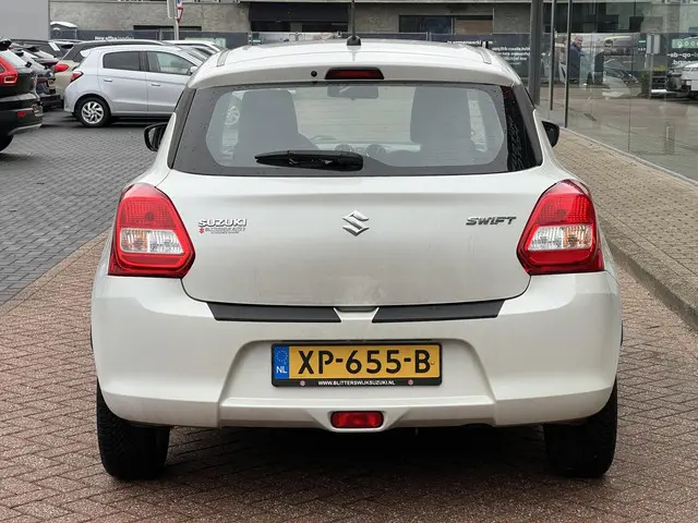 Suzuki Swift 1.2 Comfort 2018 Benzine 23