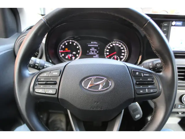 Hyundai i10 1.0 2021 Benzine 16