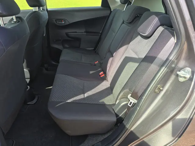 Toyota Verso-S 1.3 VVT-i Aspiration 2013 Benzine 26
