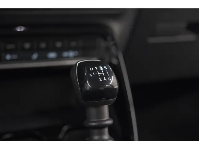 Citroën C3 1.2 Turbo 100pk Max 2024 Benzine 43