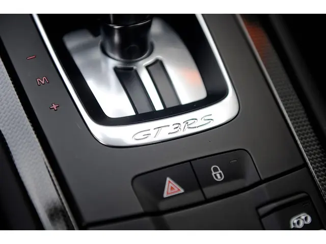 Porsche 911 4.0 GT3 RS | PCCB | Neuslift 2015 Benzine 29
