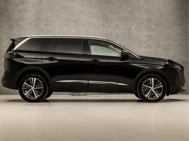 Peugeot 5008 1.2 PureTech Sport 7 Persoons 2021 Benzine 4