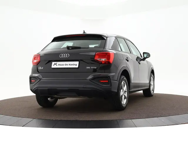 Audi Q2 35 Tfsi 150pk S-tronic Pro Line 2023 Benzine 2