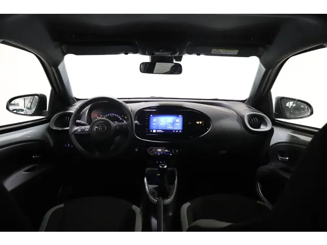 Toyota Aygo X 1.0 VVT-i Envy, 2024 Benzine 3