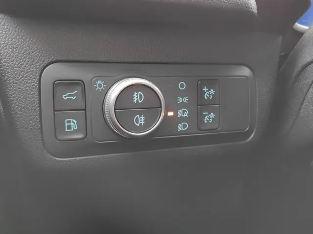 Ford Kuga 2.5 PHEV Titanium 2022 Hybride Benzine 25