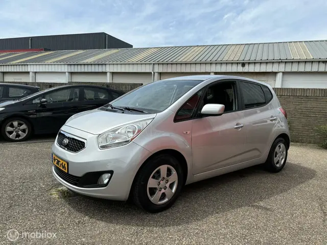 Kia Venga 1.4 CVVT 20th Anniversary 2013 Benzine 8