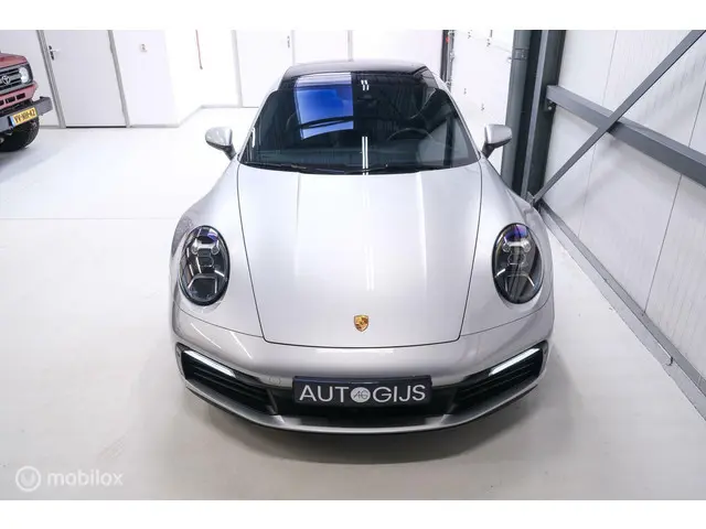 Porsche 911 3.0 Carrera 2020 Benzine 37