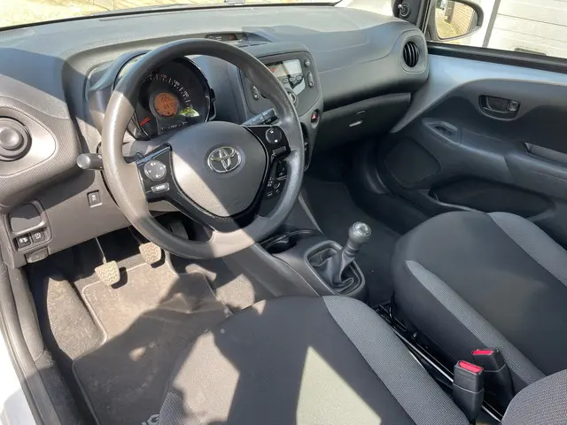 Toyota Aygo 1.0 VVT-i x-fun 2021 Benzine 10