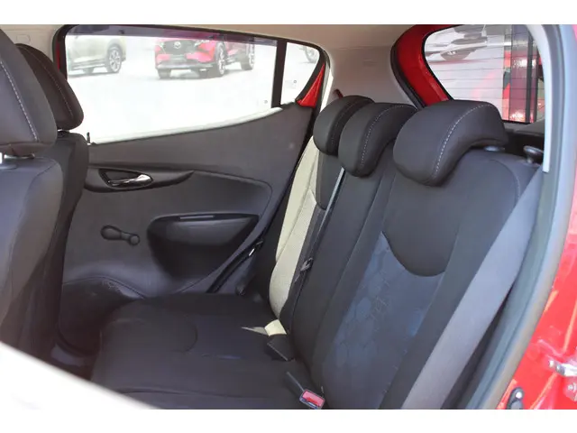 Opel KARL 1.0 Rocks Online Edition 2017 Benzine 20