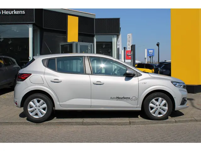 Dacia Sandero 1.0 TCe 90 Expression 2023 Benzine 20