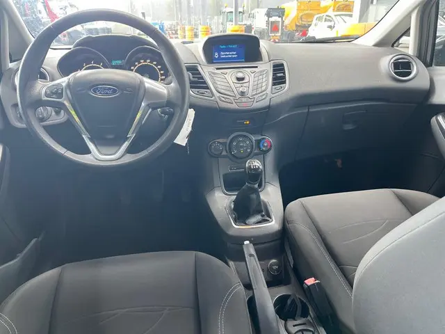 Ford Fiesta 1.0 Style / Auto rijdt prima 2015 Benzine 6