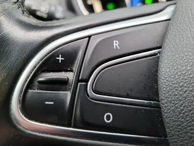 Renault Scénic 1.2 TCe Bose 2016 Benzine 37