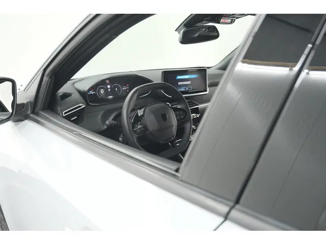 Peugeot 2008 2