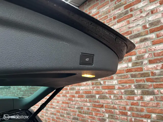 Volkswagen Sharan 1.4 TSI Highline 6p. 2012 Benzine 17