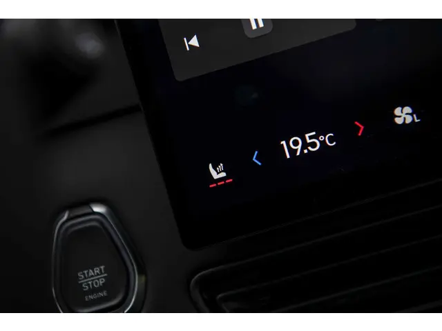 Lynk & Co 01 1.5 More 2025 Hybride Benzine 28