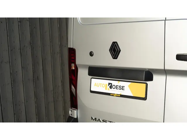 Renault Master T35 2.0 dCi 150 L2H2 Extra 2024 Diesel 25