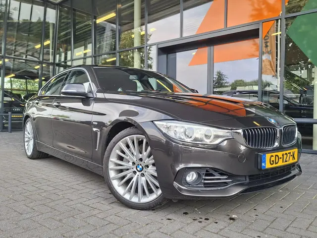 BMW 4 Serie Gran Coupé 435i High Executive 2015 Benzine 12