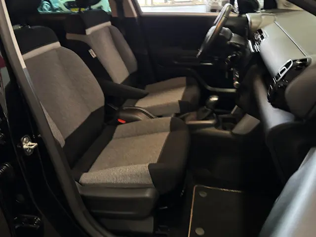 Citroën C3 Aircross 1.2 PureTech S&S Feel 2019 Benzine 16