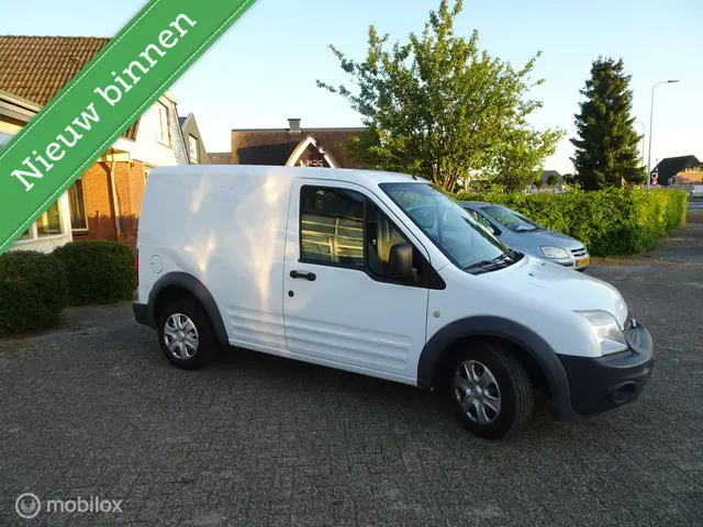 Ford Transit Connect 2