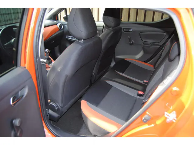 Nissan Micra 0.9 IG-T N-Connecta 2017 Benzine 7