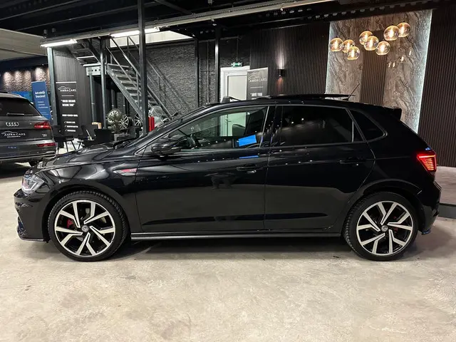 Volkswagen Polo 2.0 TSI GTI|PANO|BOMVOL! 2019 Benzine 8
