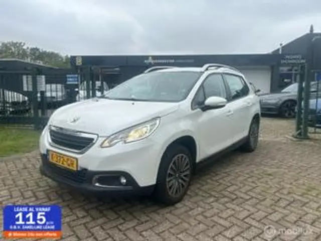Peugeot 2008 1.2 PureTech Blue Lion 2016 Benzine