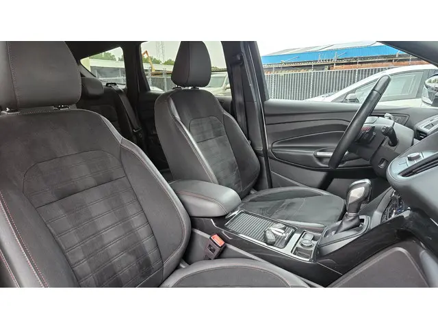 Ford Kuga 1.5 EcoBoost ST Line 2018 Benzine 19