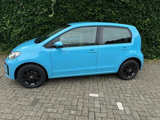 Volkswagen up! 1.0 BMT high up! 2017 Benzine 7